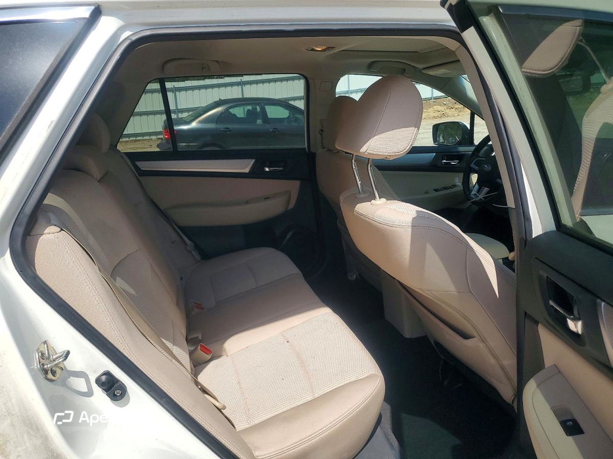 Subaru Outback 2016