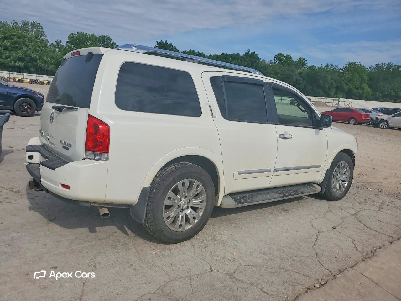 Nissan Armada 2015