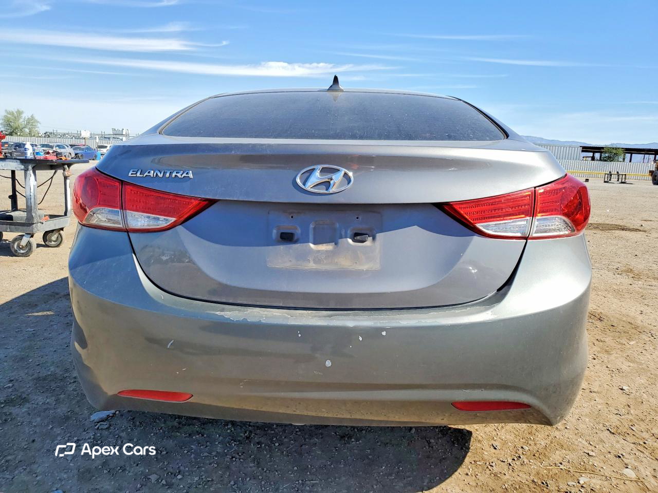 Hyundai Elantra 2012
