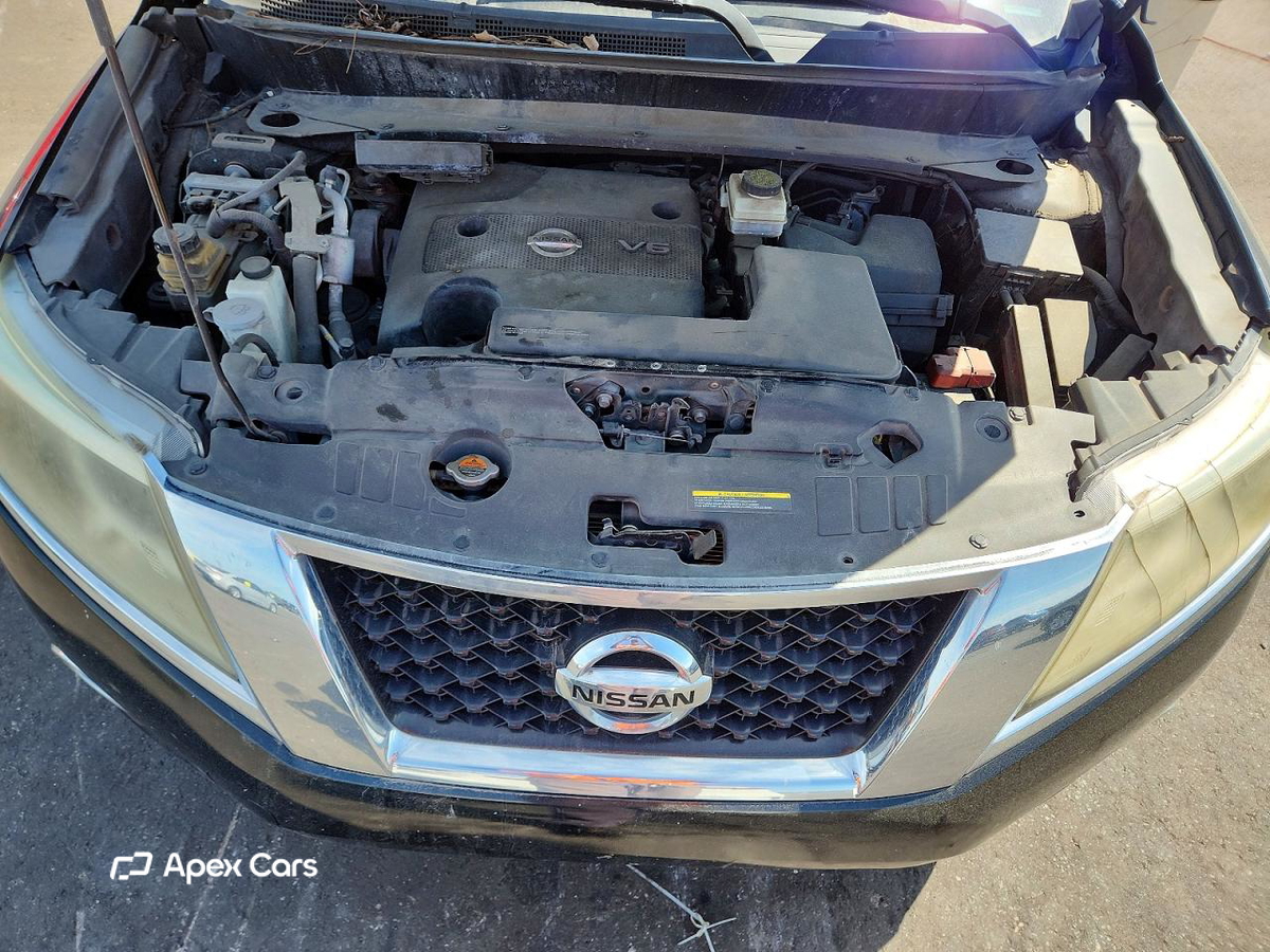 Nissan Pathfinder 2015