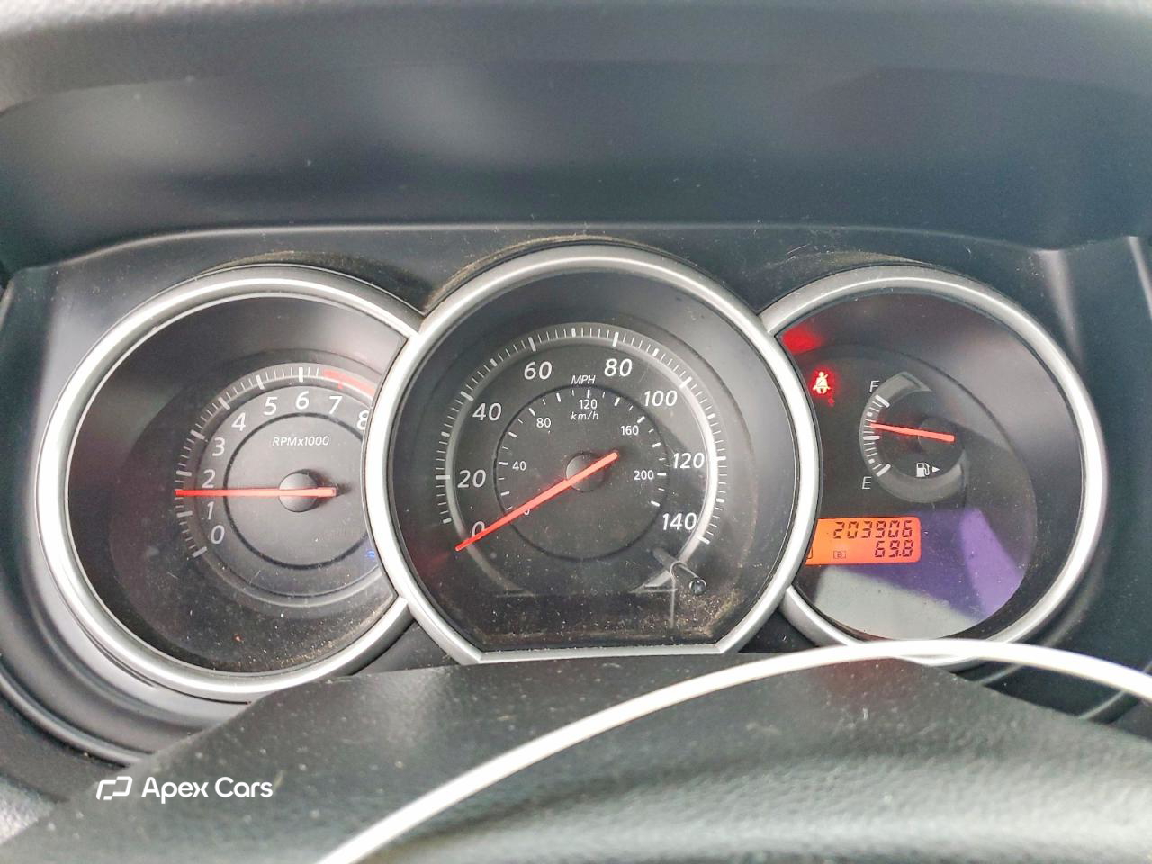 Nissan Versa 2011