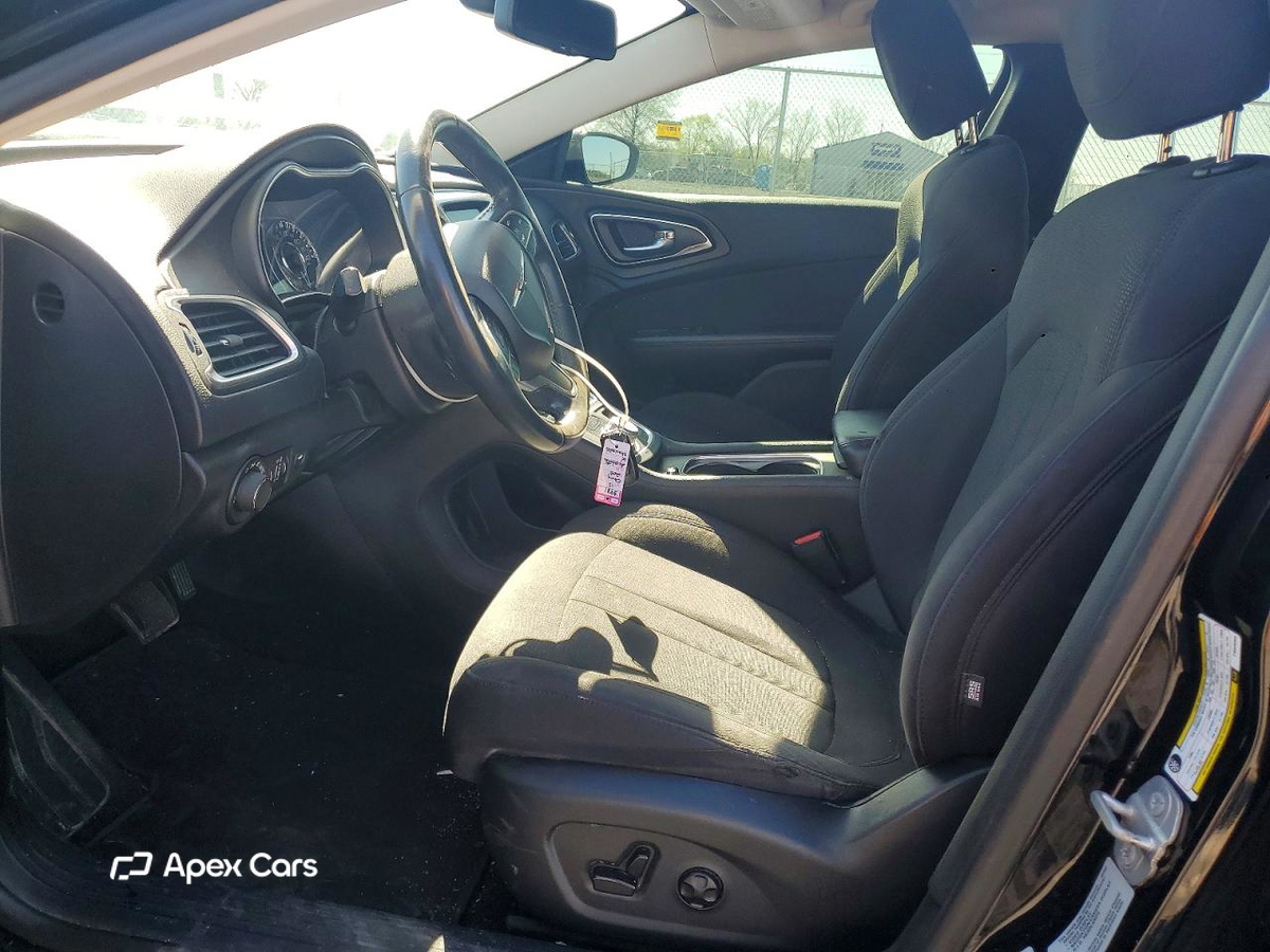 Chrysler 200 2015