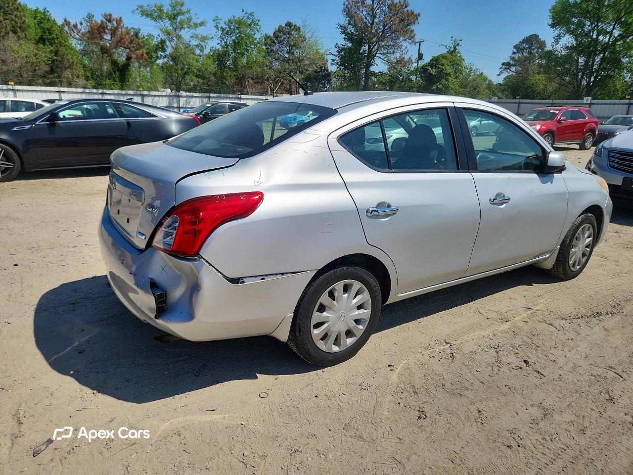 Nissan Versa 2012