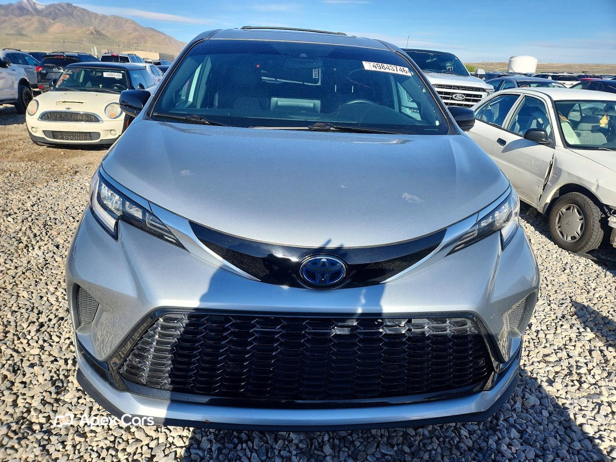Toyota Sienna 2021