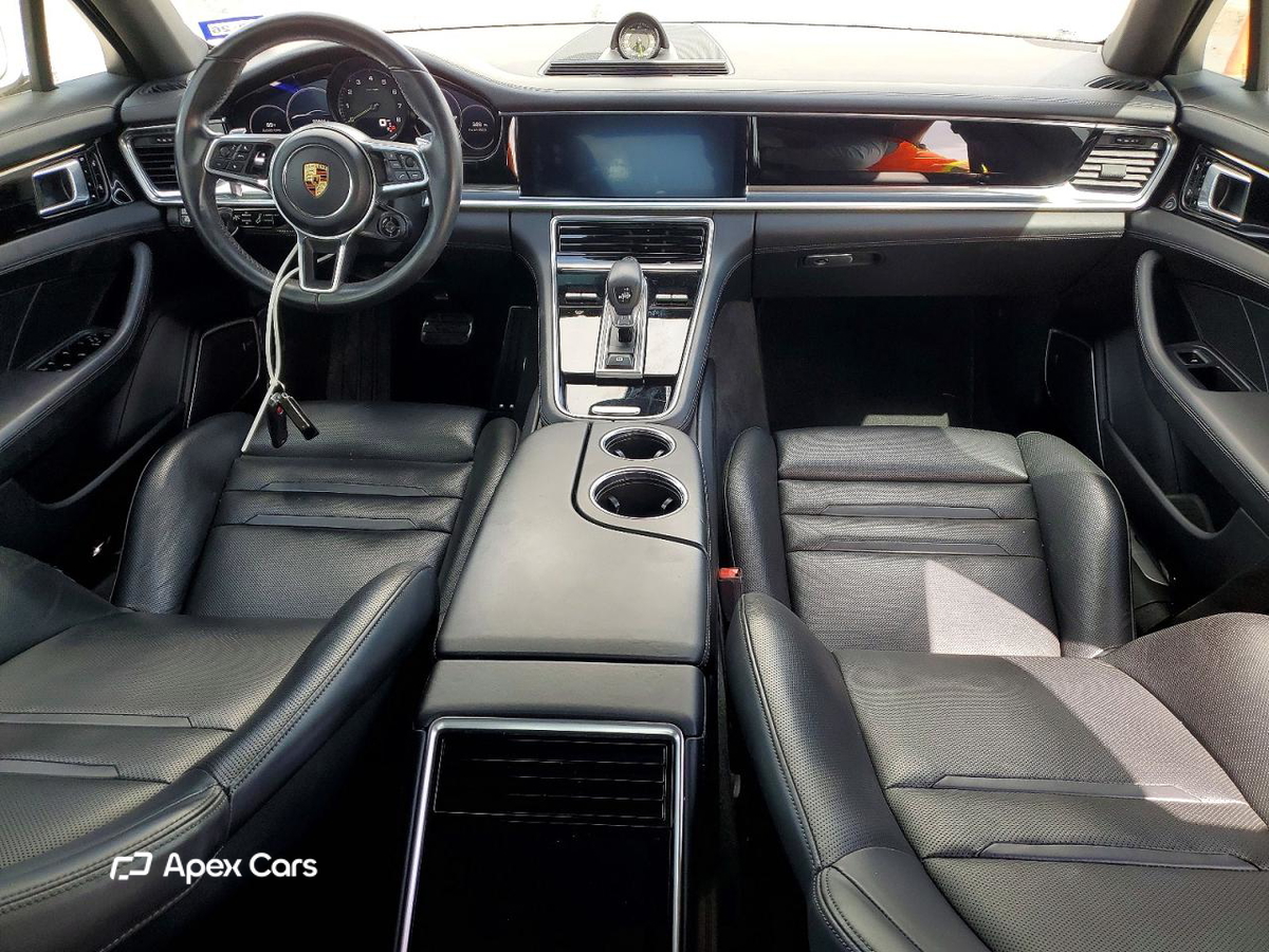 Porsche Panamera 2018
