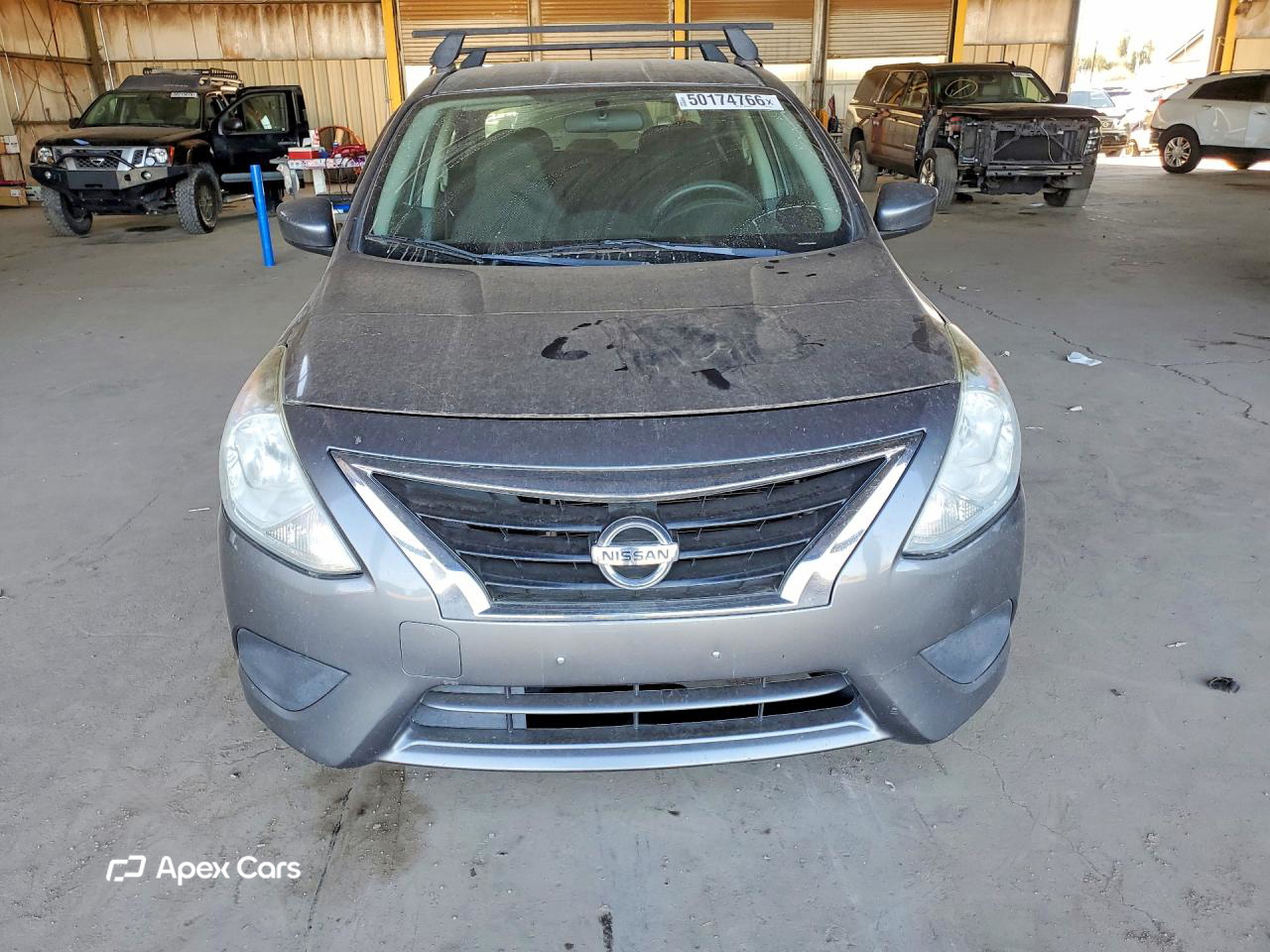 Nissan Versa 2016
