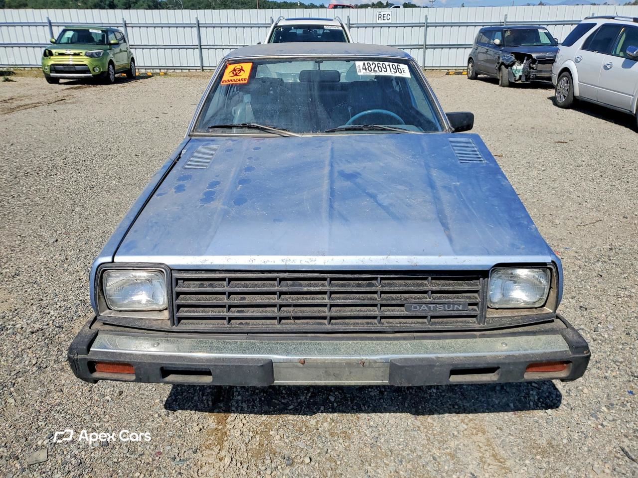 Datsun  1982