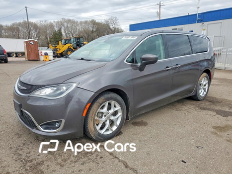 Chrysler Pacifica 2017 - Image 1 of 13