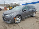 Chrysler Pacifica 2017