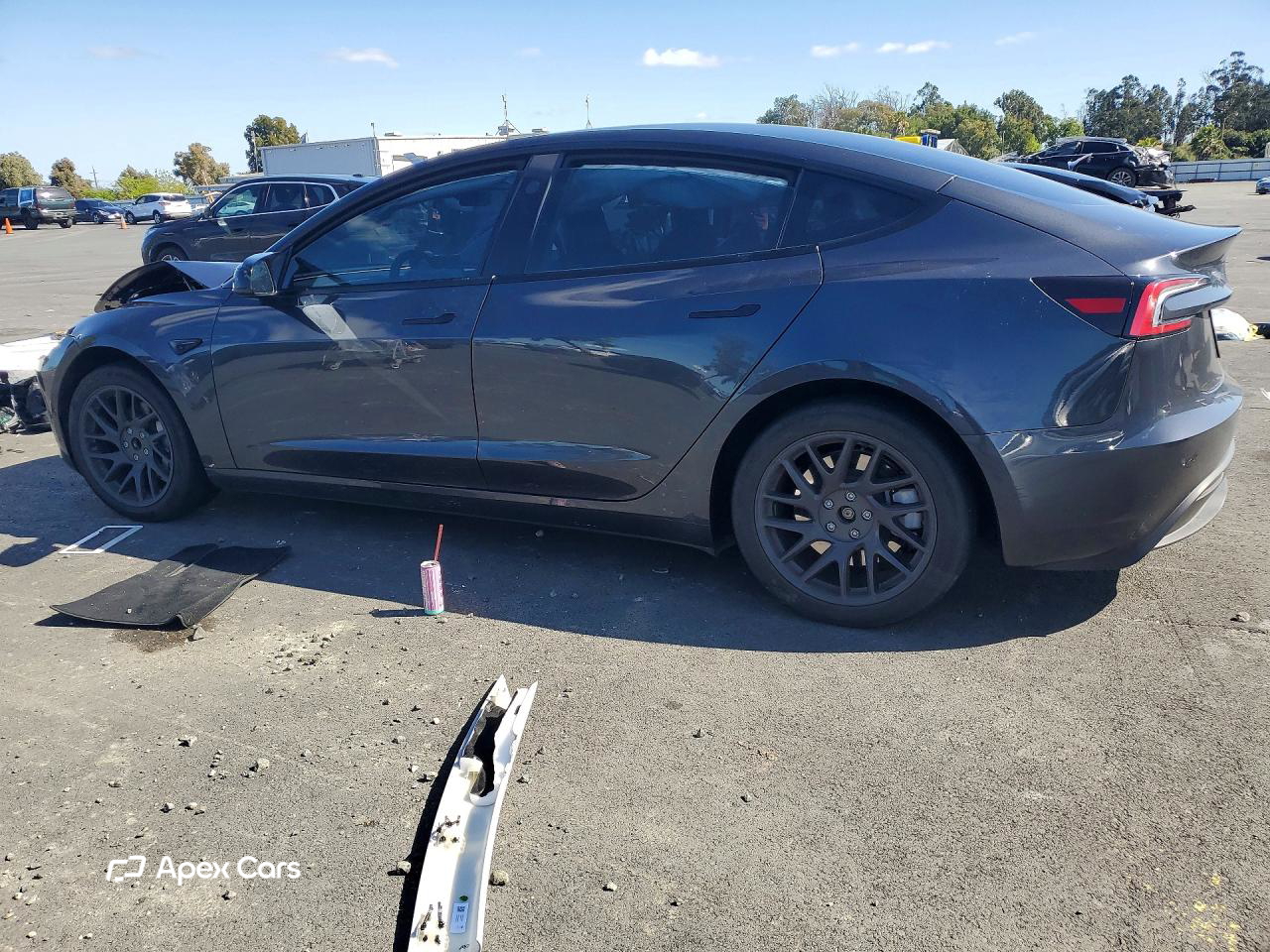 Tesla Model 3 2024