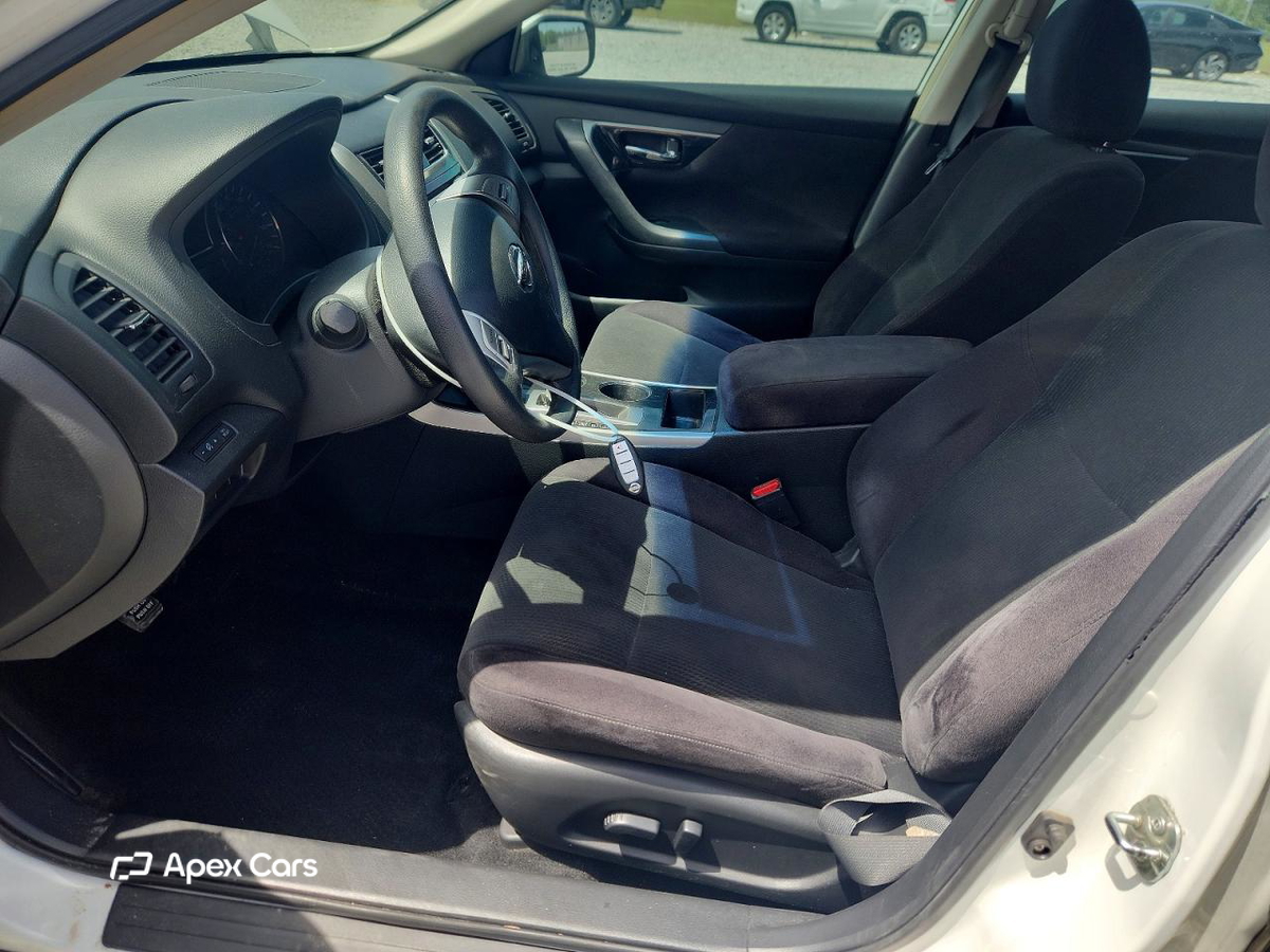Nissan Altima 2013