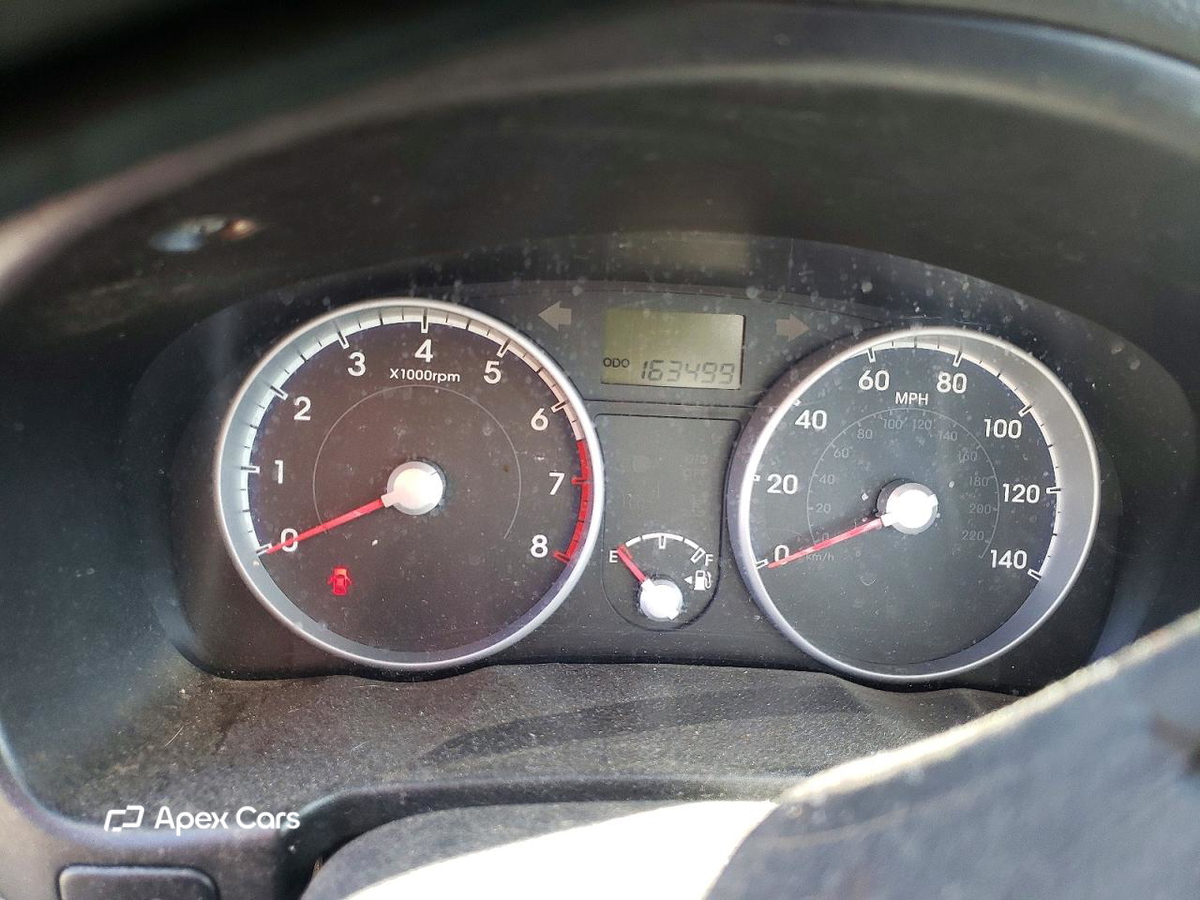Hyundai Accent 2011