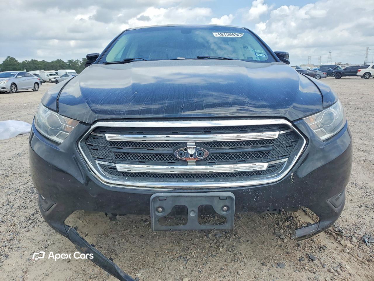 Ford Taurus 2016