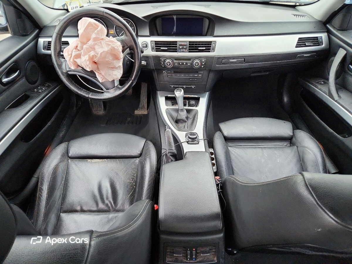 BMW Series 3 2009