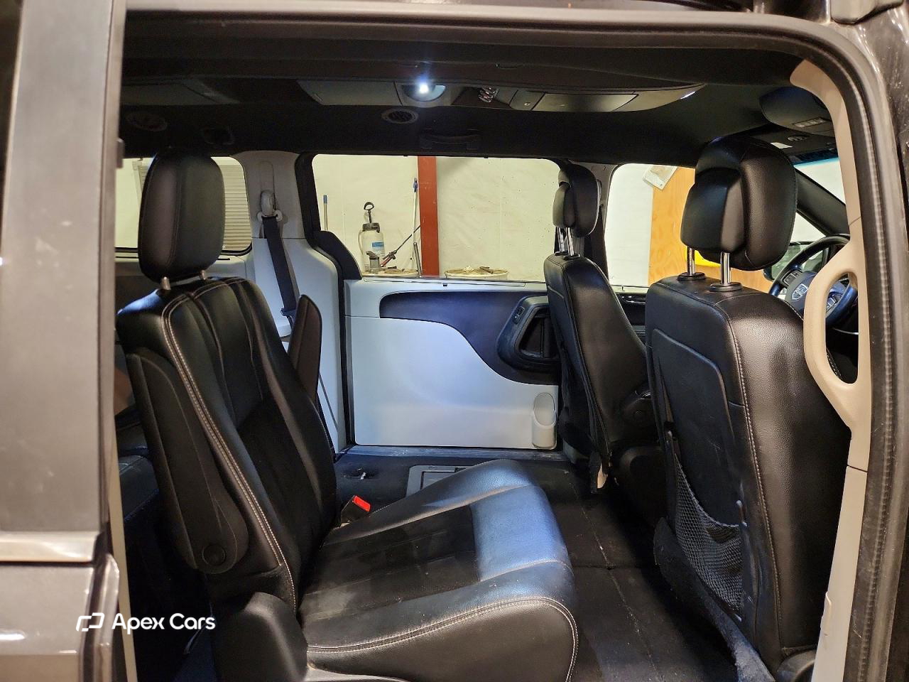Dodge Caravan 2016