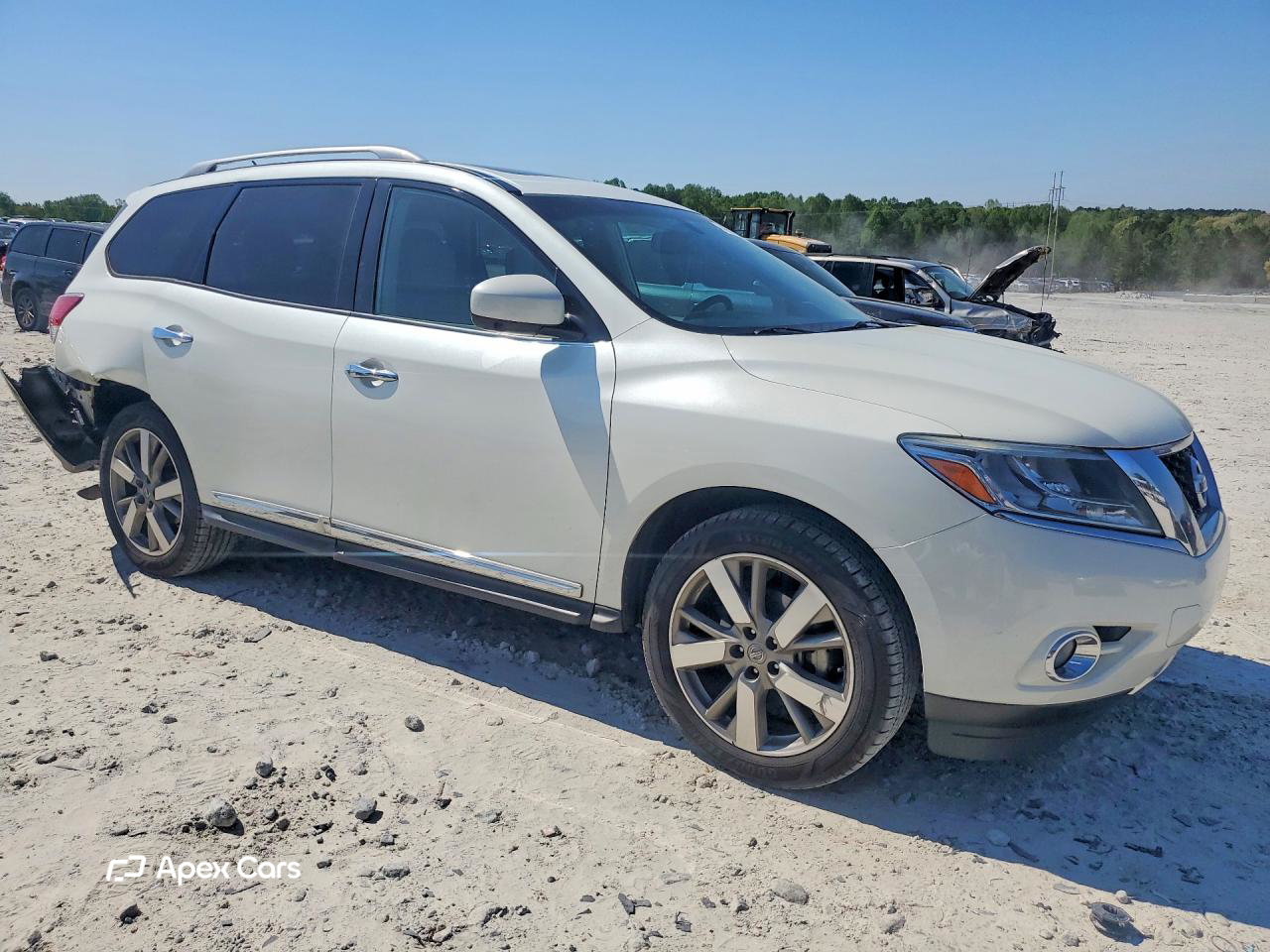 Nissan Pathfinder 2016