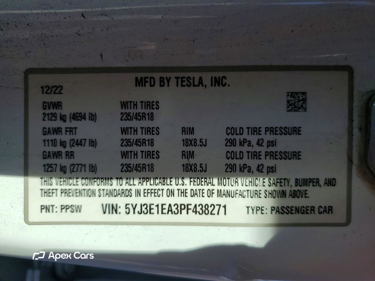 Tesla Model 3 2023