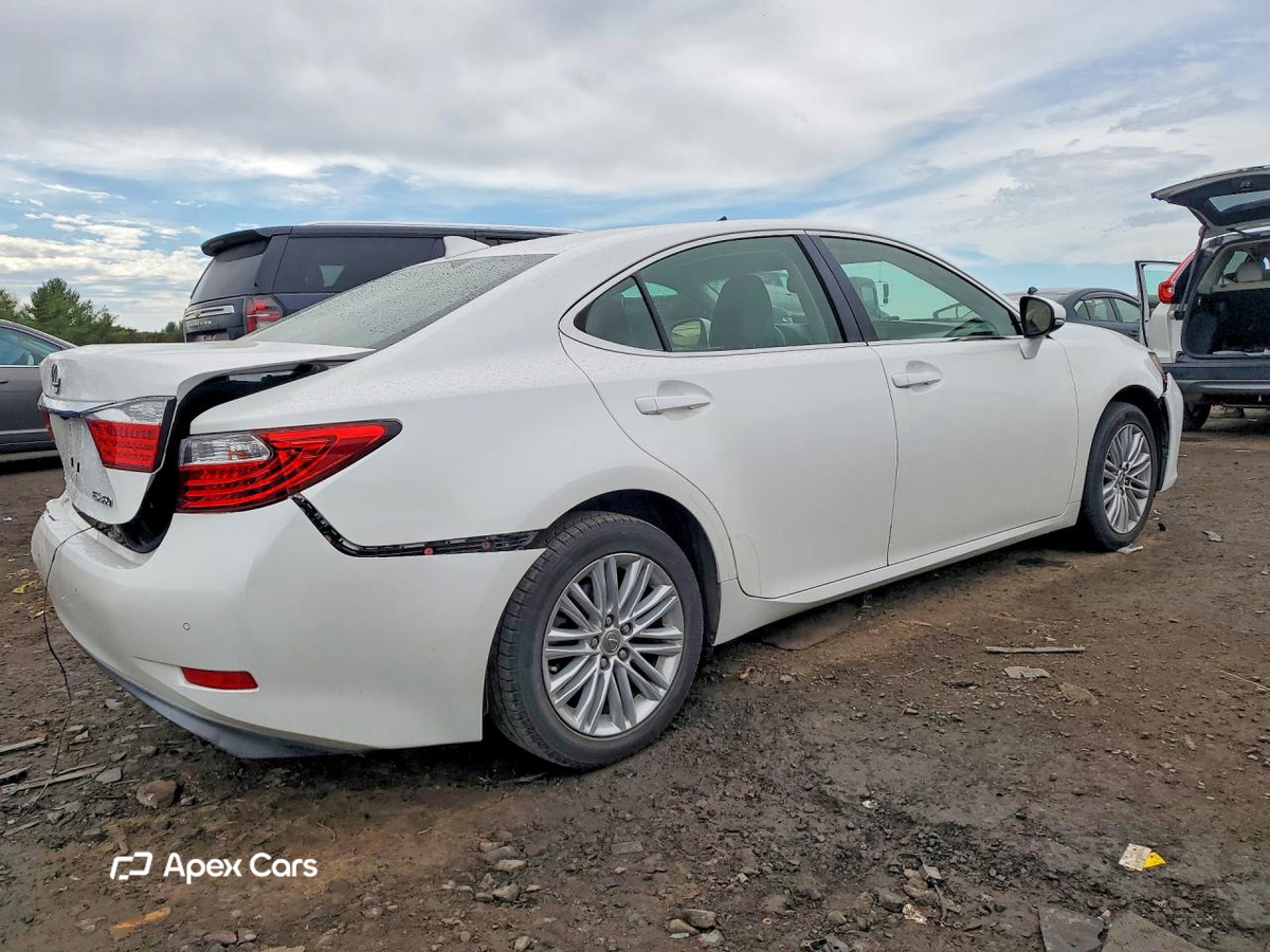Lexus ES 2015