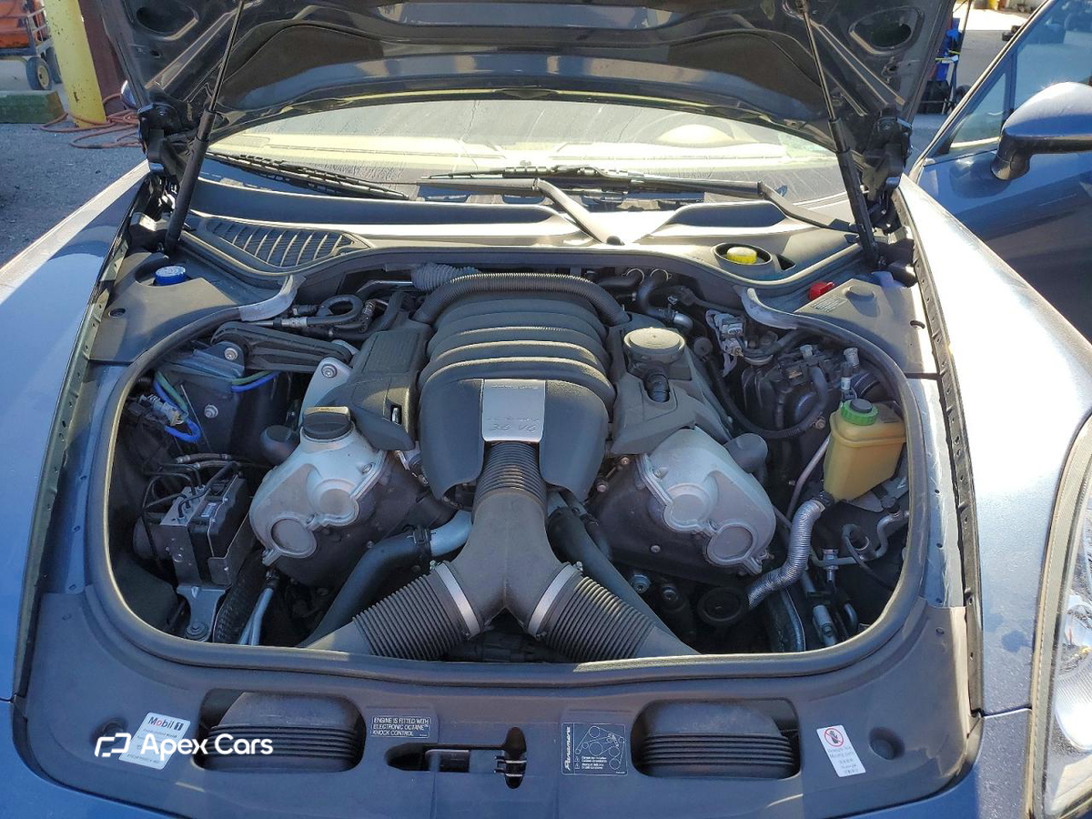 Porsche Panamera 2012