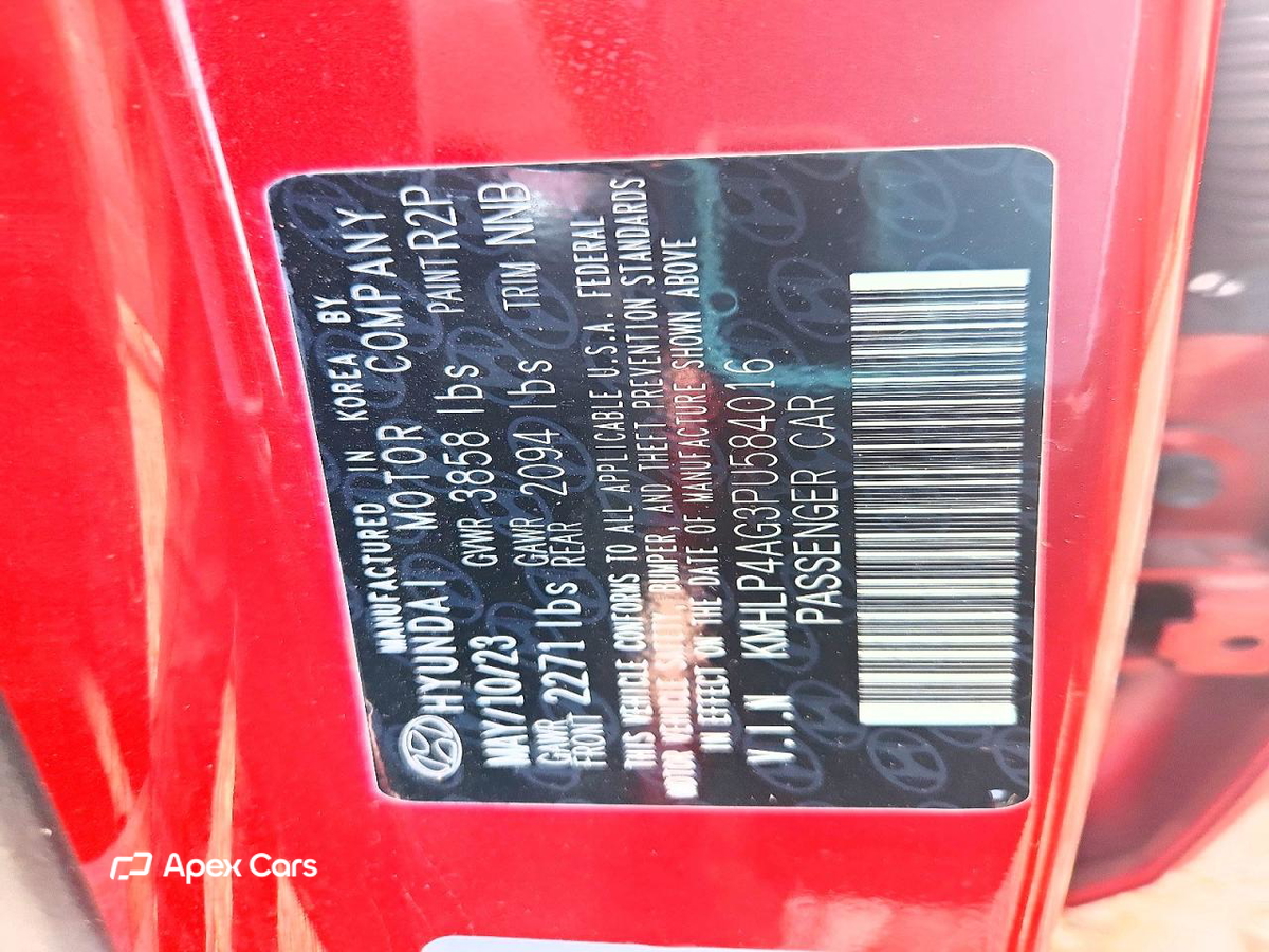 Hyundai Elantra 2023