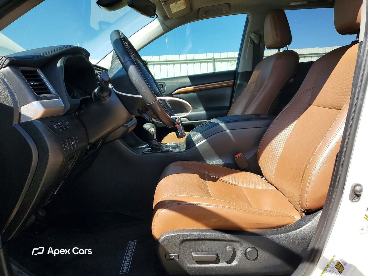 Toyota Highlander 2019