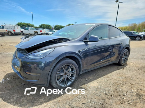 Tesla Model Y 2024 - Image 1 of 12