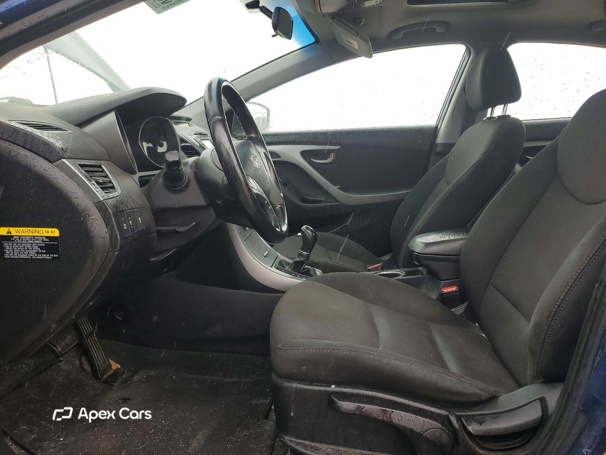 Hyundai Elantra 2016
