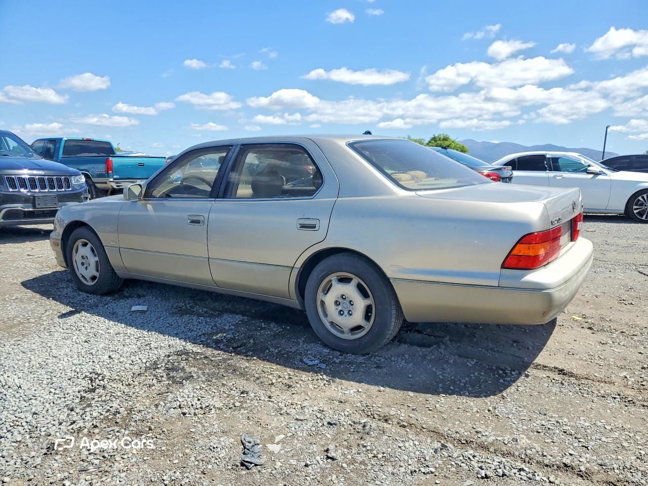 Lexus LS 2000