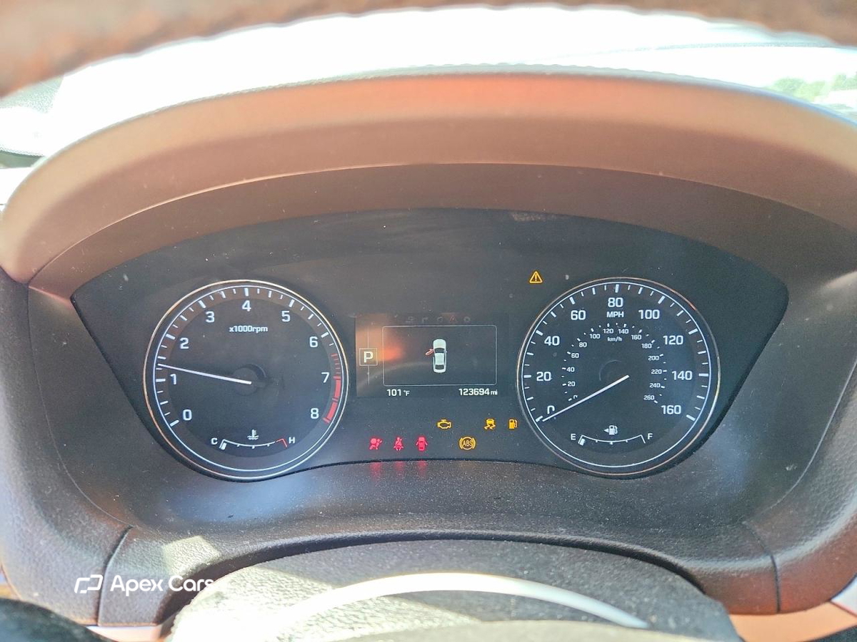Hyundai Genesis 2015