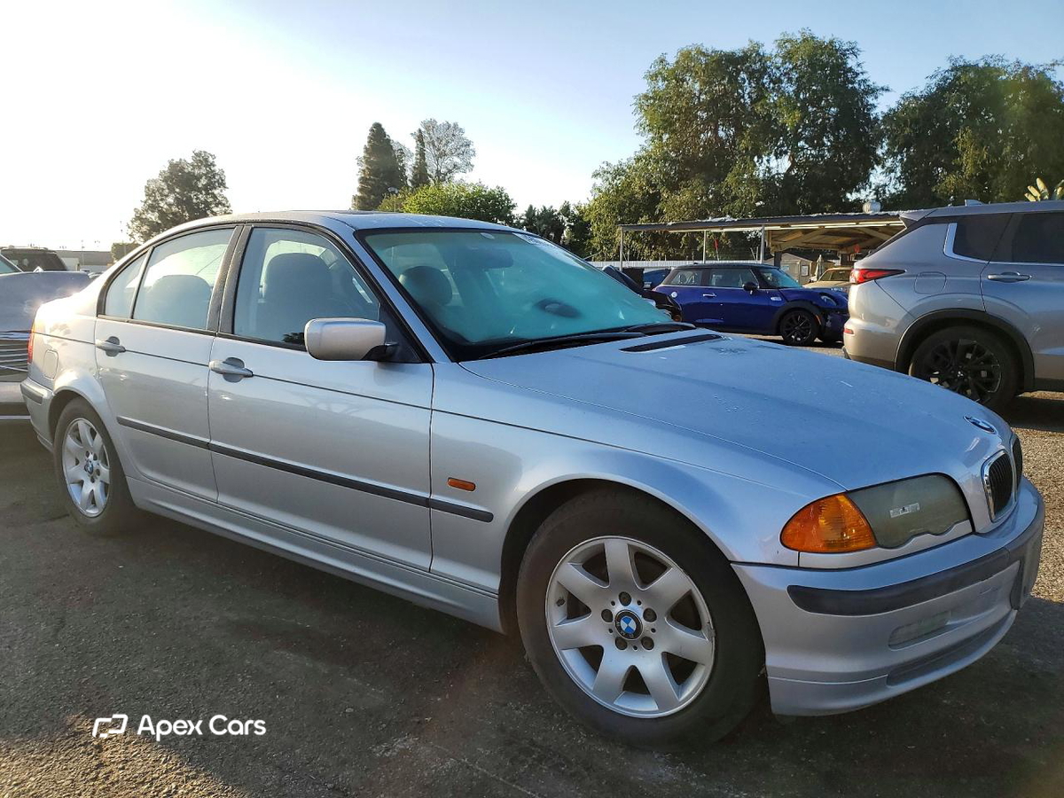 BMW Series 3 1999