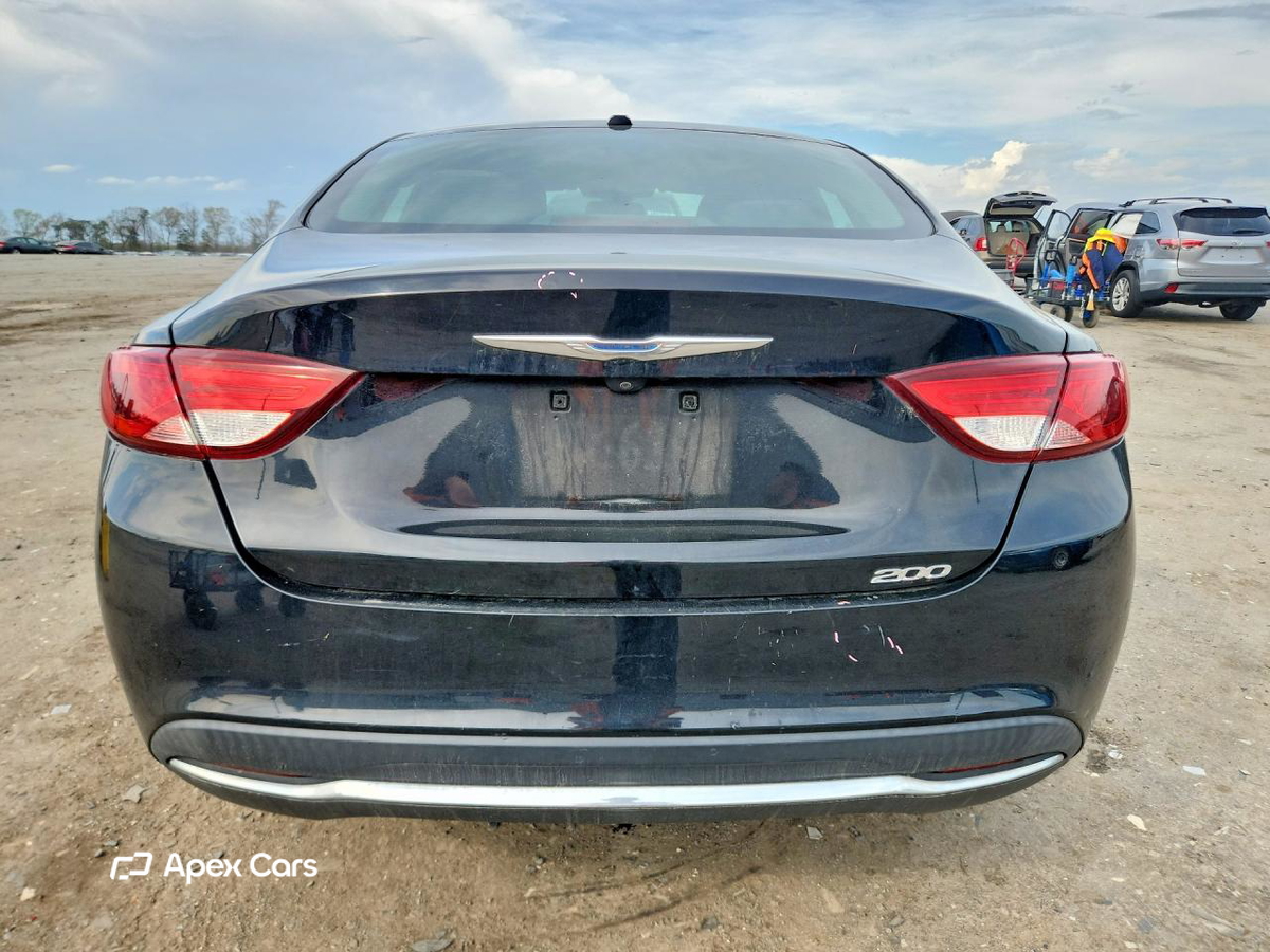 Chrysler 200 2015