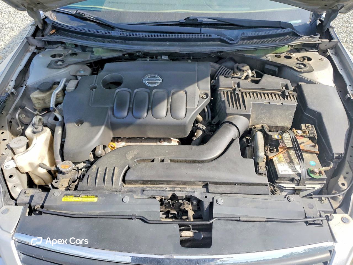 Nissan Altima 2008