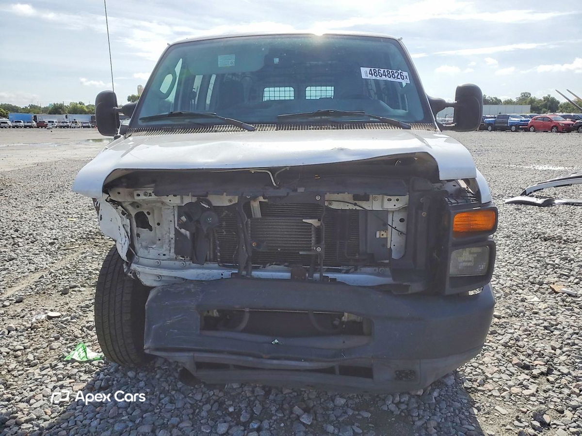 Ford Econoline 2010