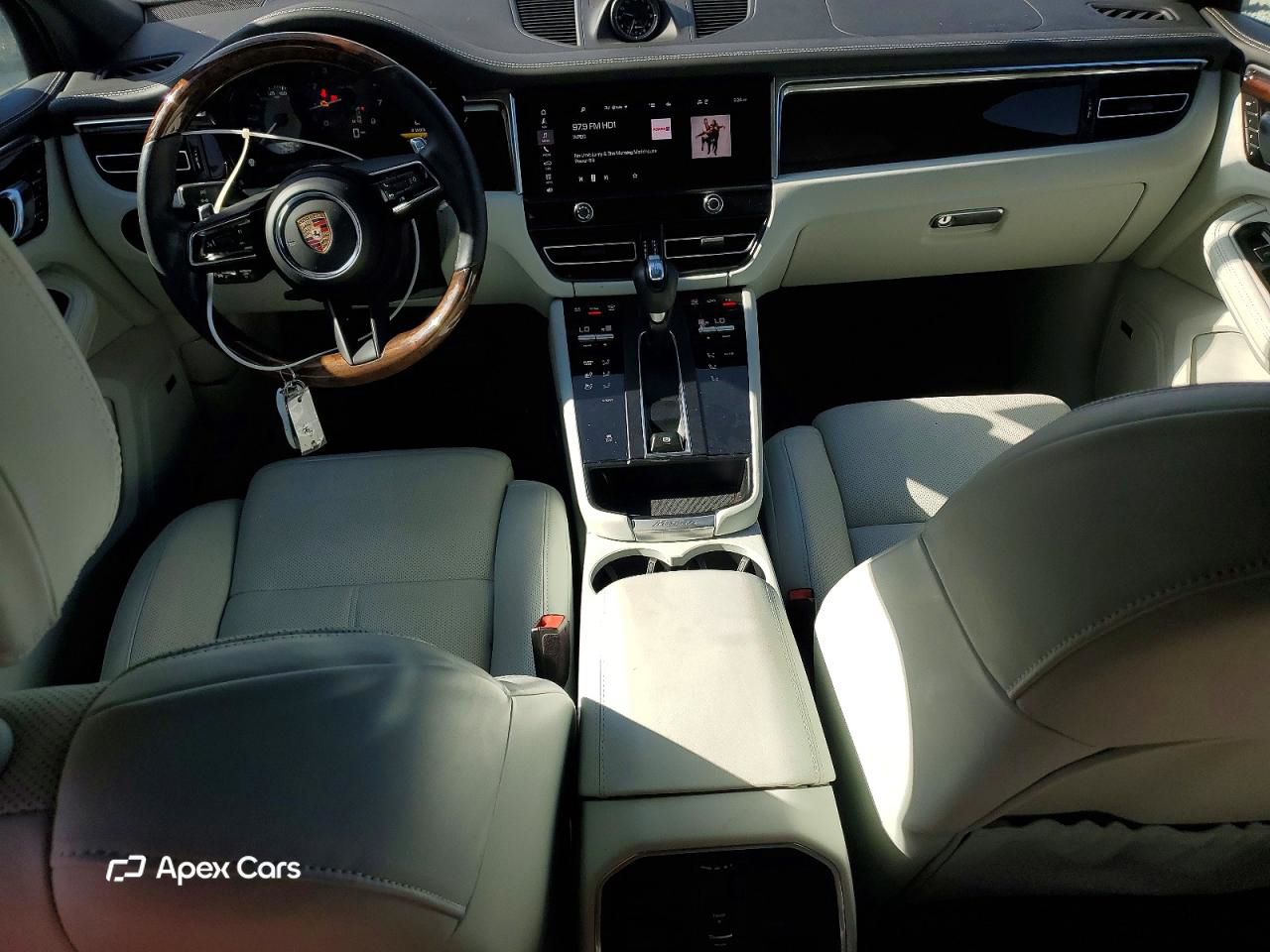 Porsche Macan 2024