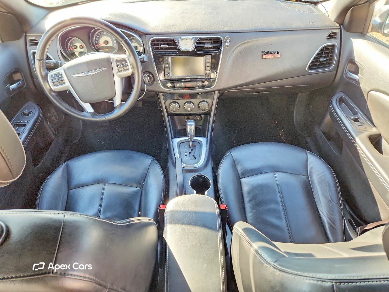 Chrysler 200 2011