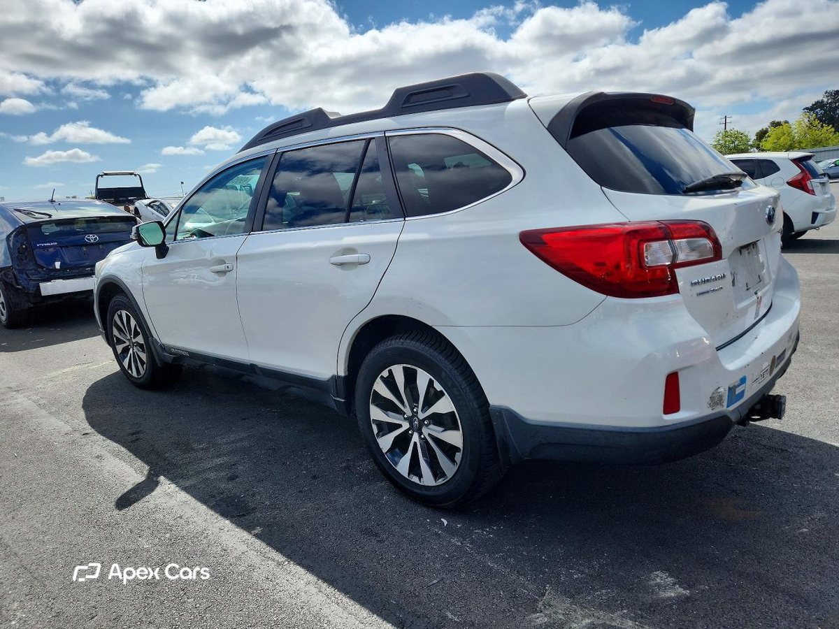 Subaru Outback 2015