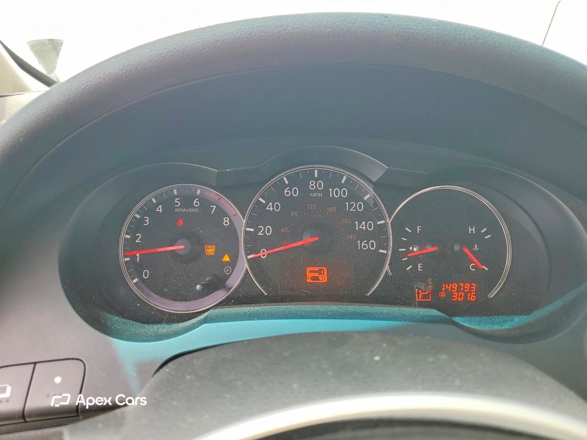 Nissan Altima 2010
