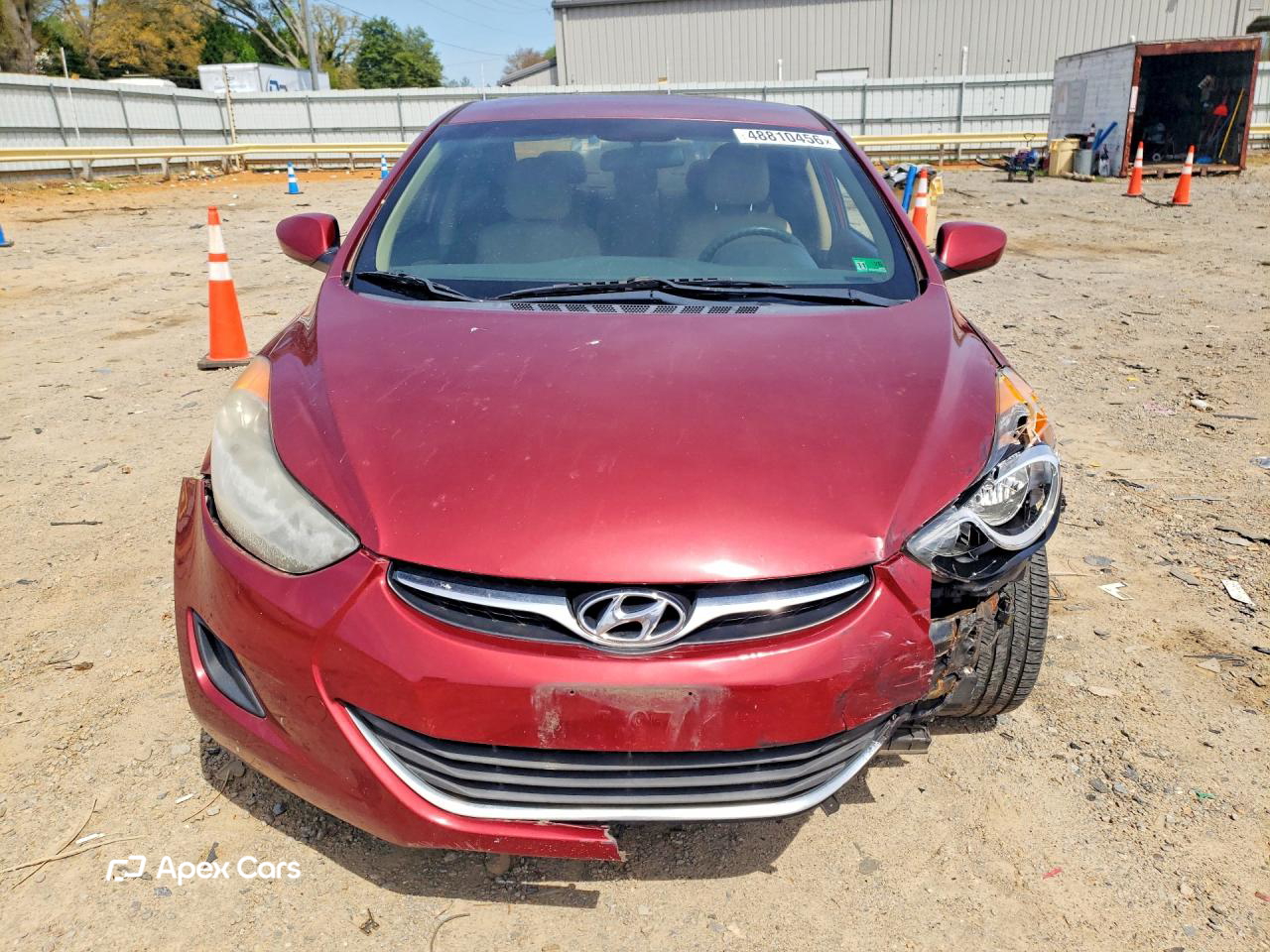 Hyundai Elantra 2013