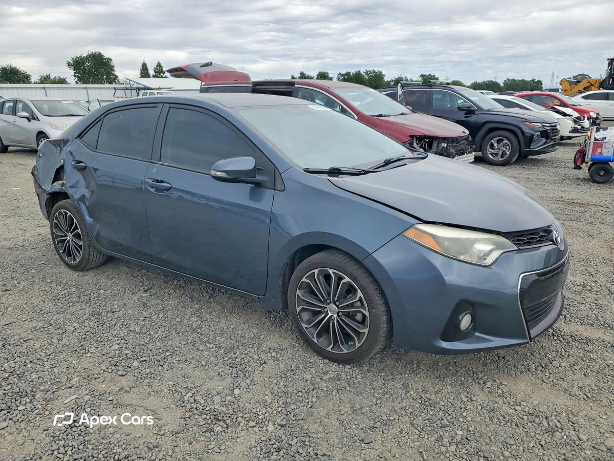 Toyota Corolla 2015