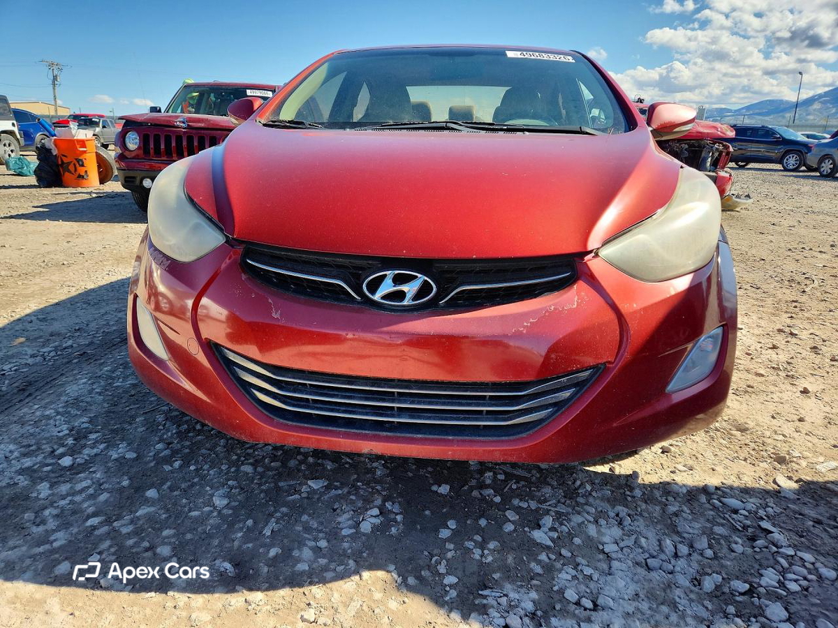Hyundai Elantra 2011