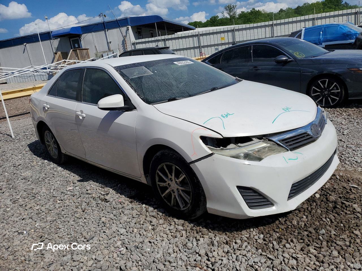 Toyota Camry 2012