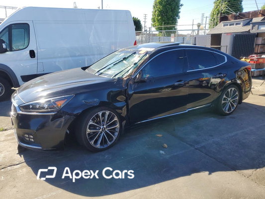 Kia Cadenza 2017 - Image 1 of 12