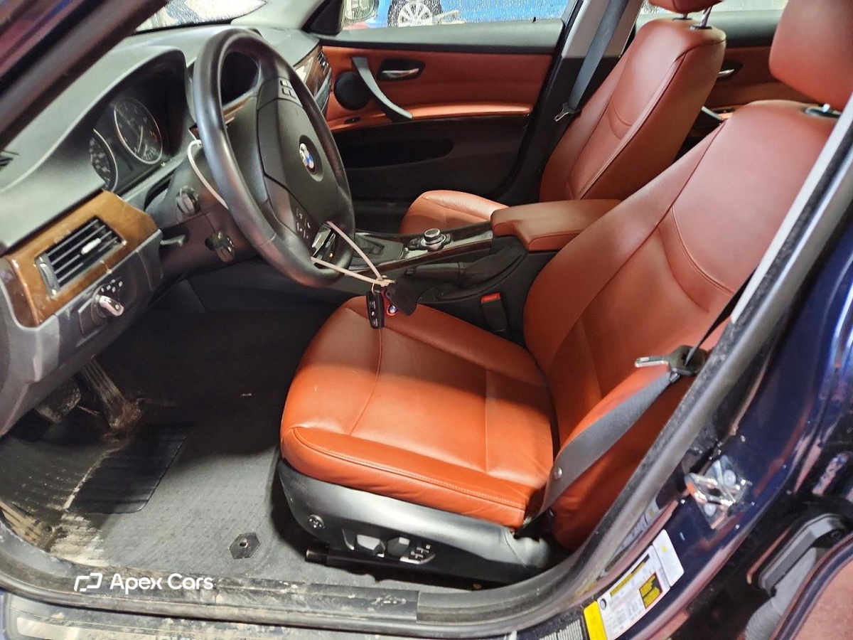 BMW Series 3 2009
