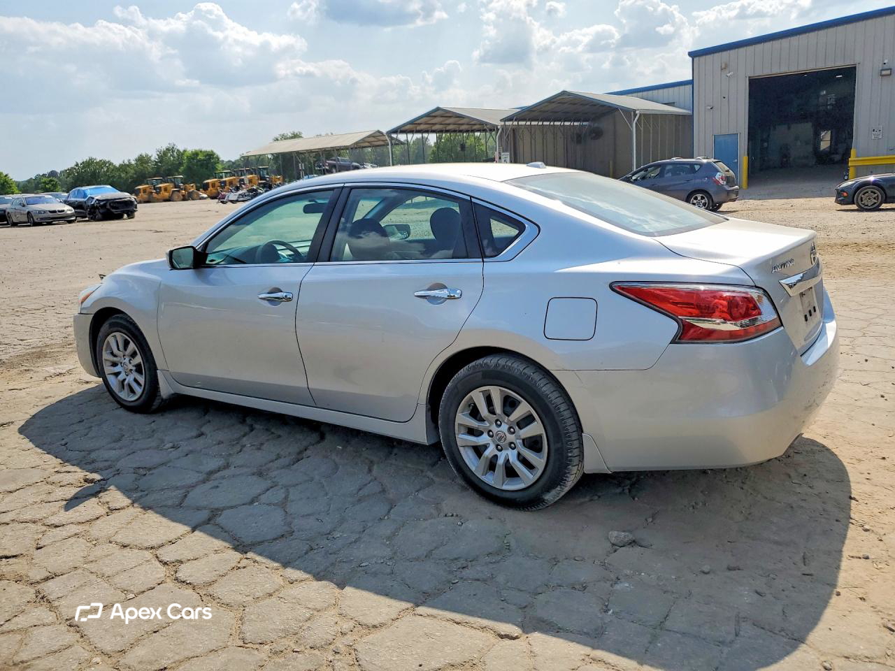 Nissan Altima 2015