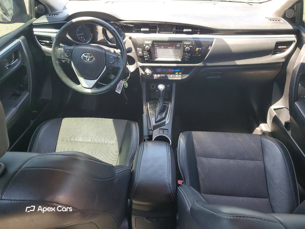 Toyota Corolla 2015
