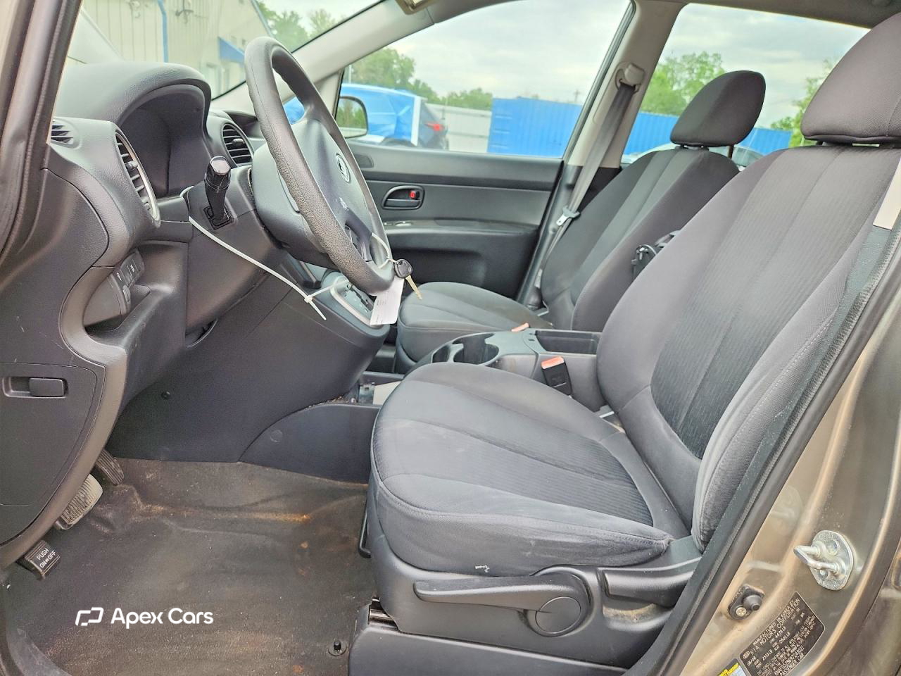 Kia Rondo 2009