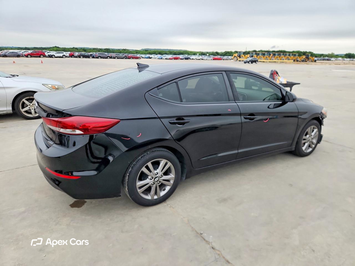 Hyundai Elantra 2017