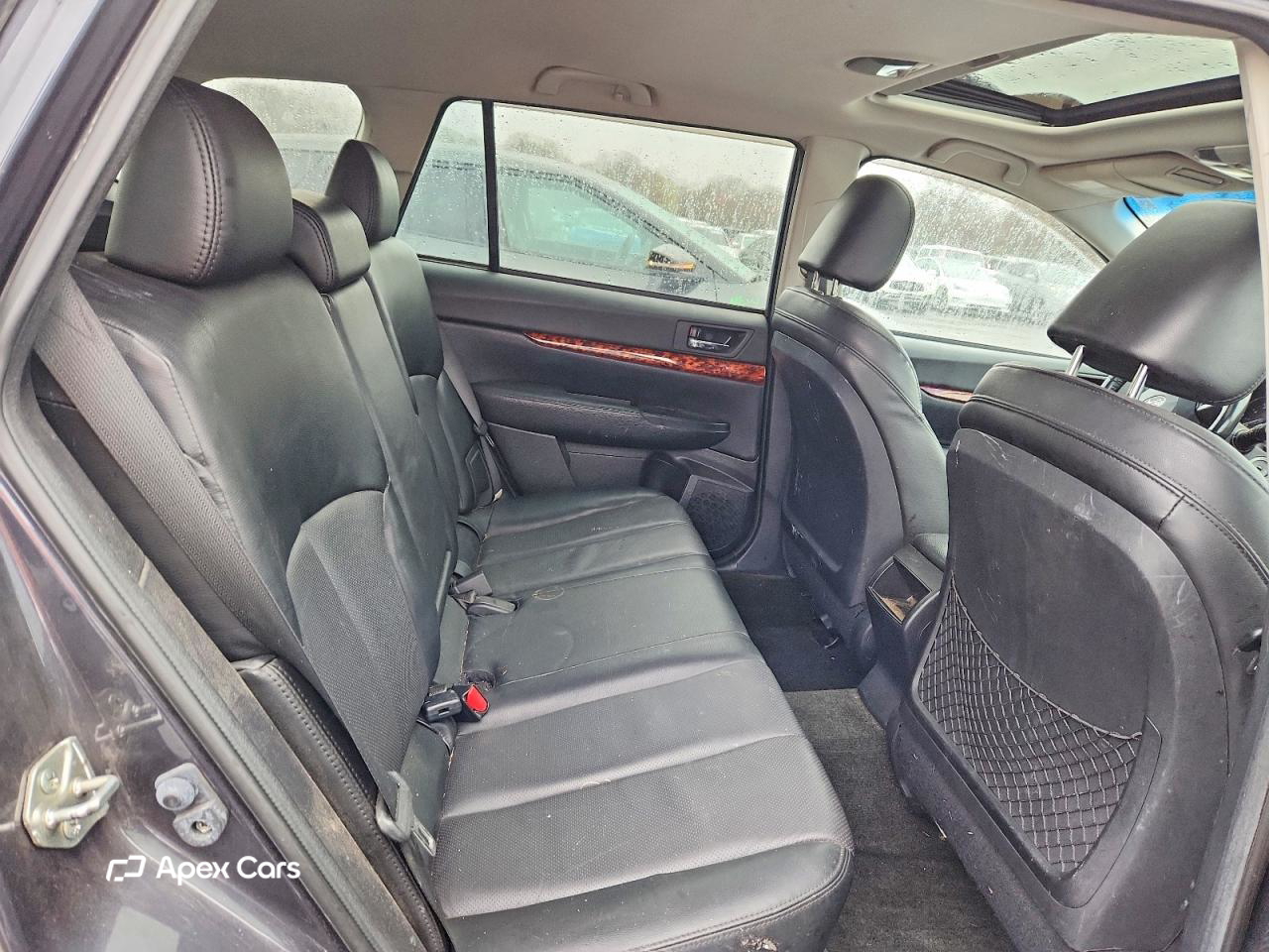 Subaru Outback 2012