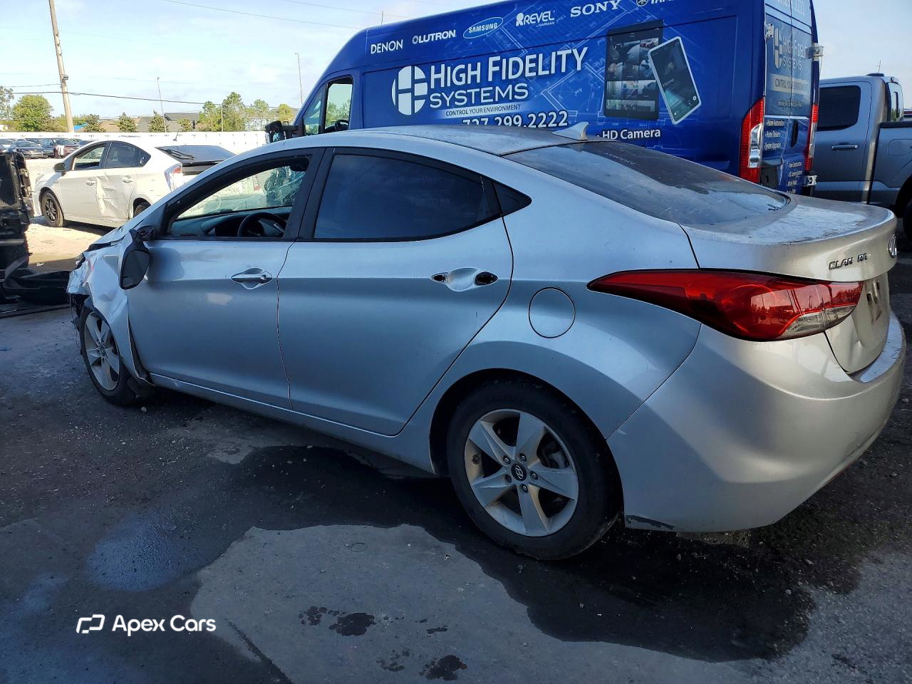 Hyundai Elantra 2012