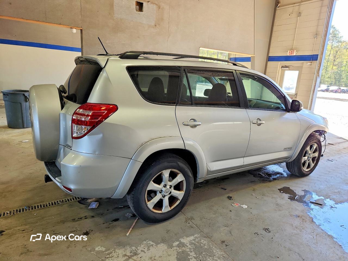 Toyota RAV 4 2012